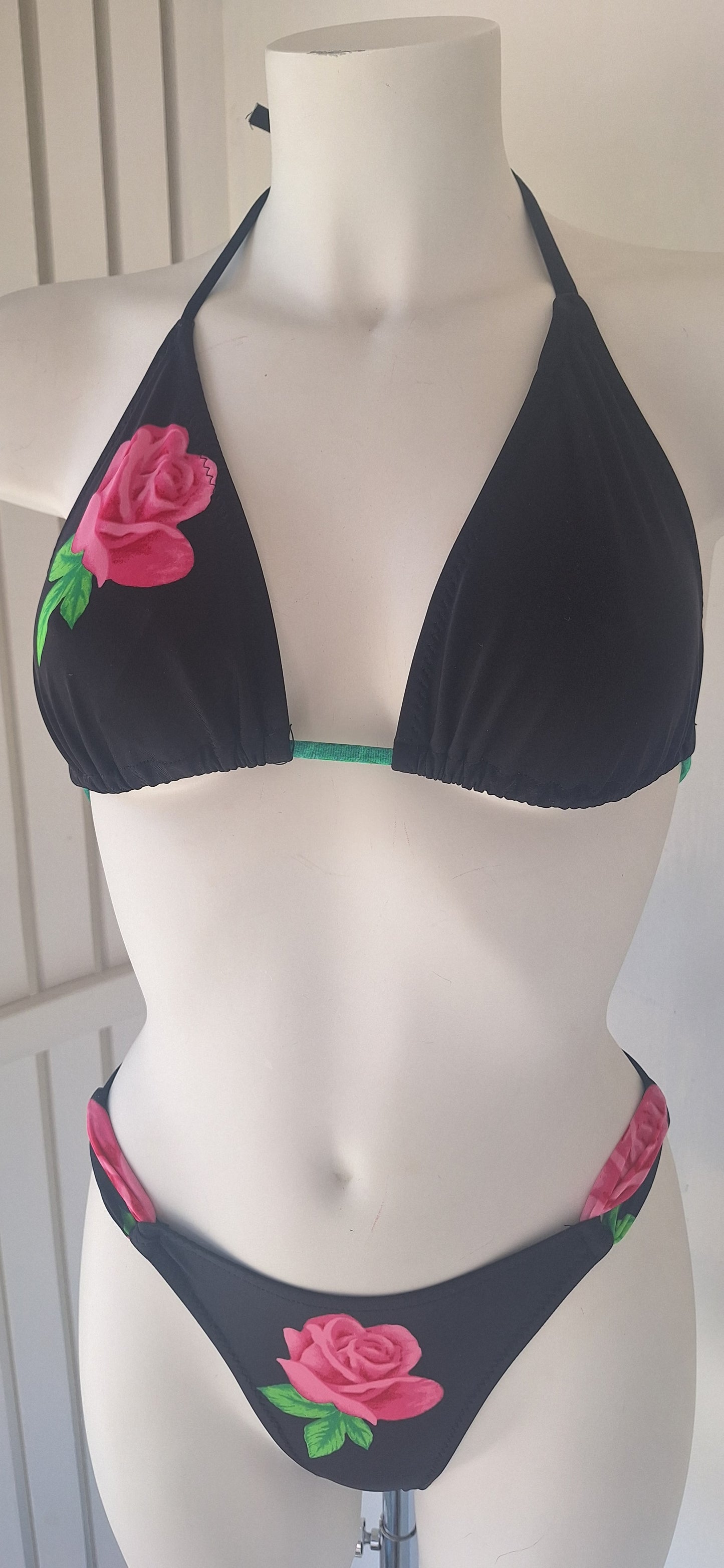 Rose print Bikini set