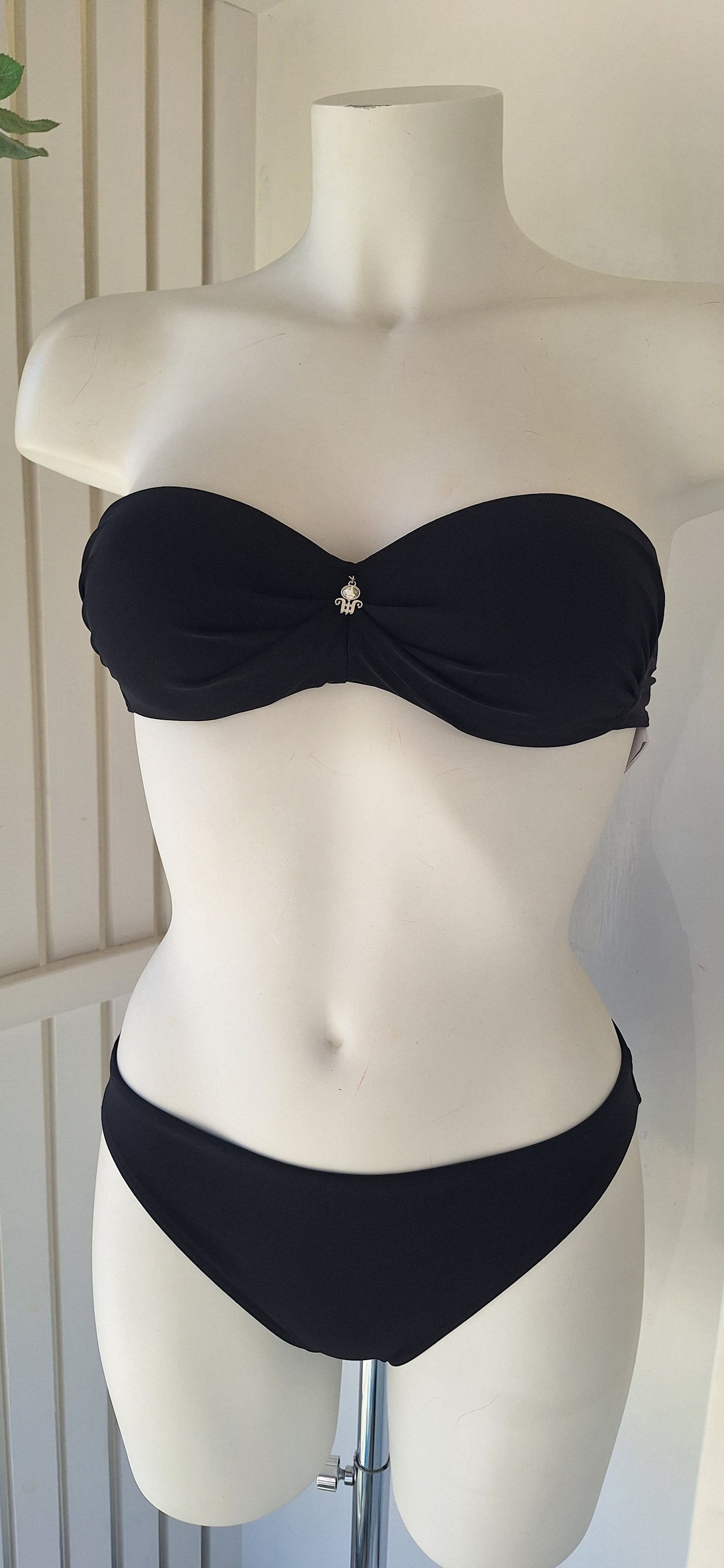 Strapless bikini set