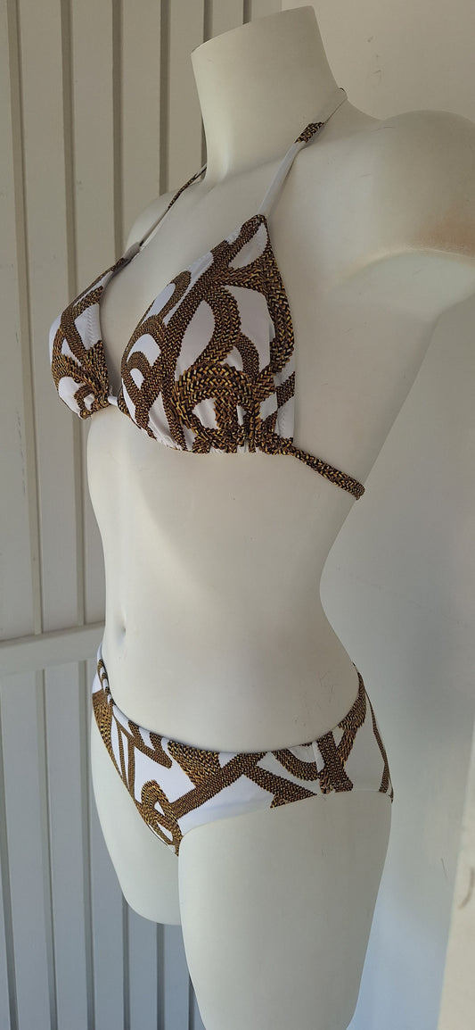 Triangle bikini